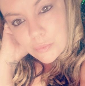 Meet your Posher, Candace